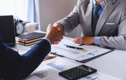 handshake-as-successful-negotiation-ending-busine-2025-02-19-10-10-07-utc