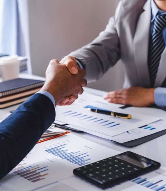 handshake-as-successful-negotiation-ending-busine-2025-02-19-10-10-07-utc